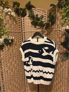 NWOT Maeve Navy and White Striped Knit Sleeveless Sweater